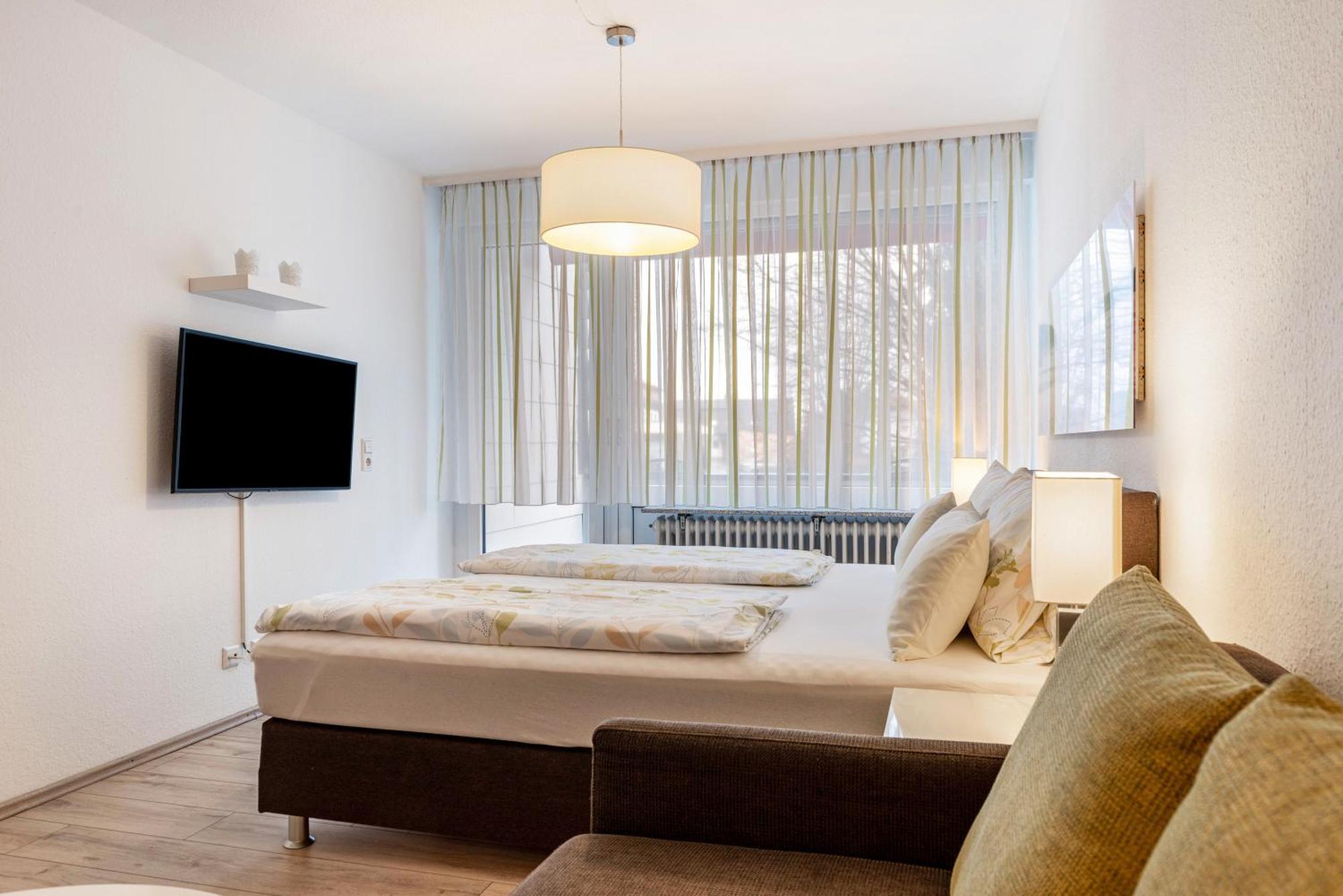 Ferienwohnung Am Weiher Meersburg Dış mekan fotoğraf
